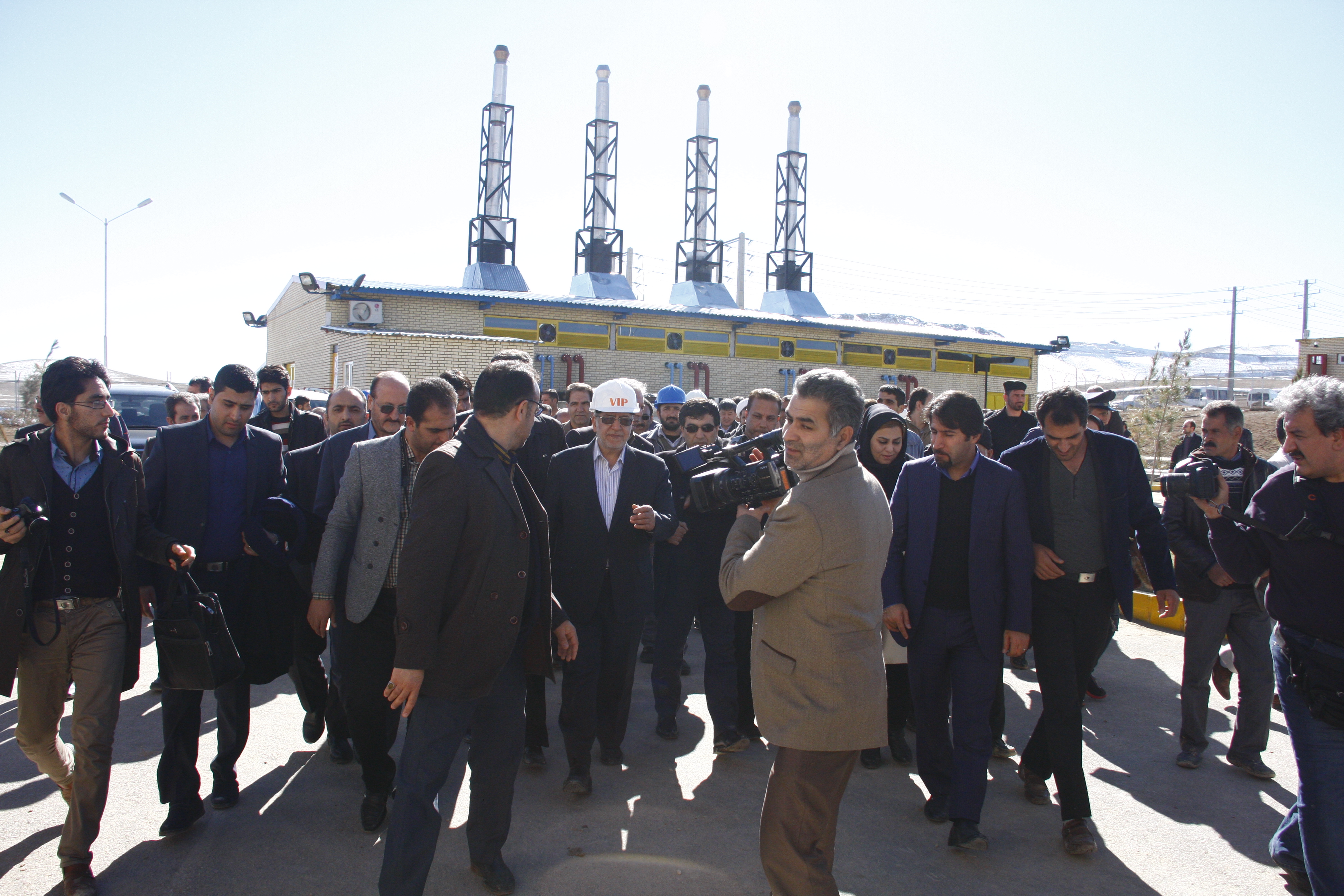 بازدید وزیر صنعت،  معدن و تجارت از معدن طلای زرکوه